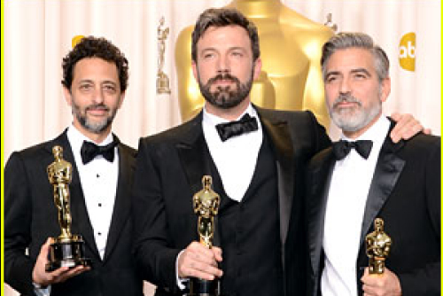 ben-affleck-george-clooney-win-best-picture-oscar-for-argo